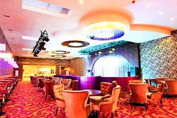 夜晚的重庆，从一场舒适的足浴按摩开始~